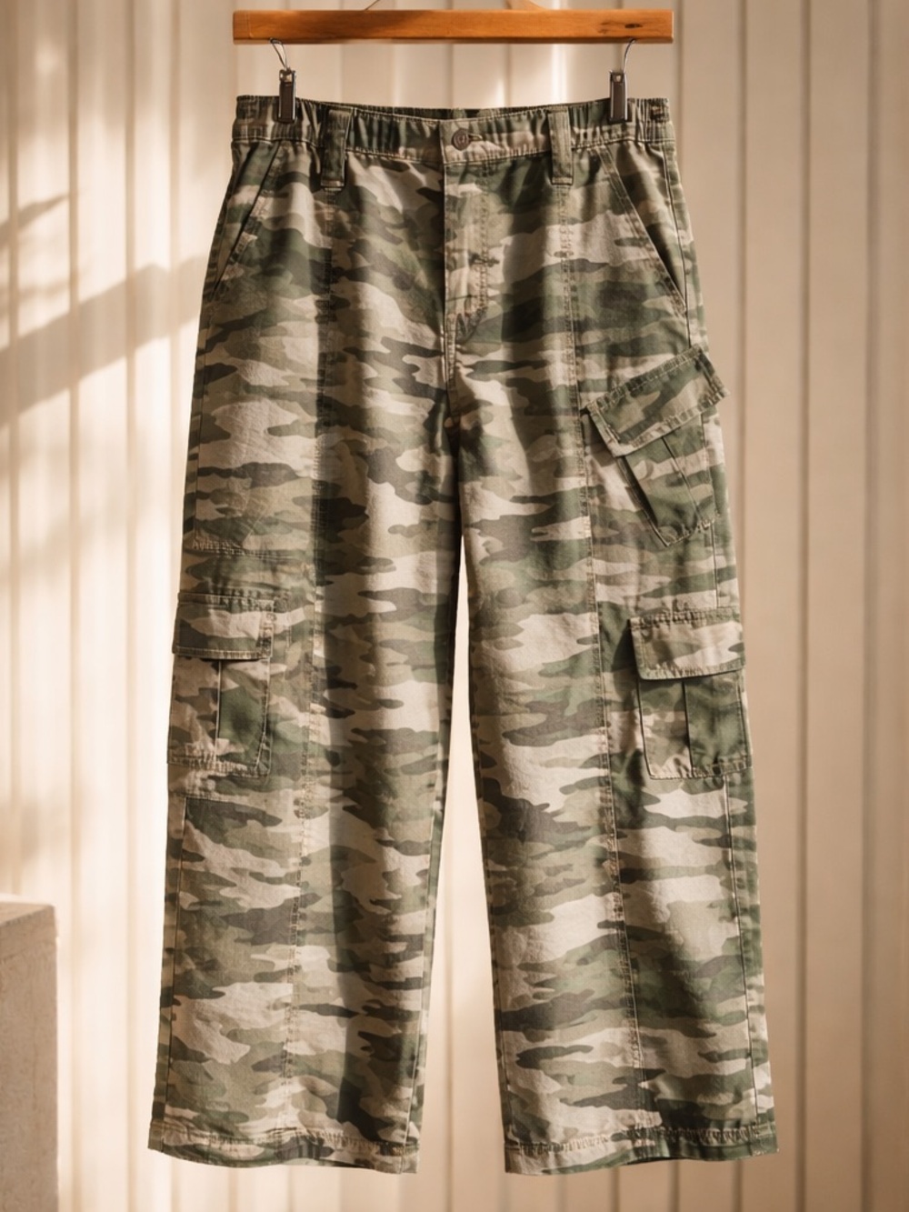 PacSun Women's Wide Leg Camo Cargo Pants - Green Camouflage Size S